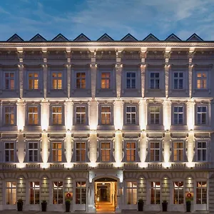 Apart Otel The Levante Rathaus ****