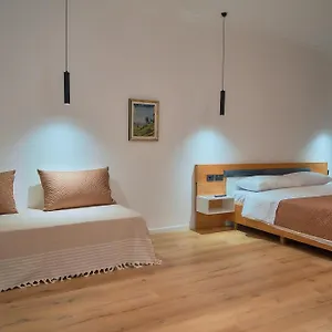 Otel Kalpazo ***
